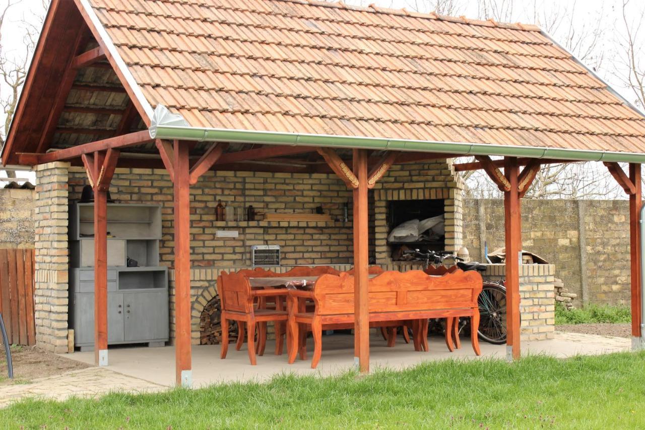 Julia Apartman Pacir Exteriér fotografie